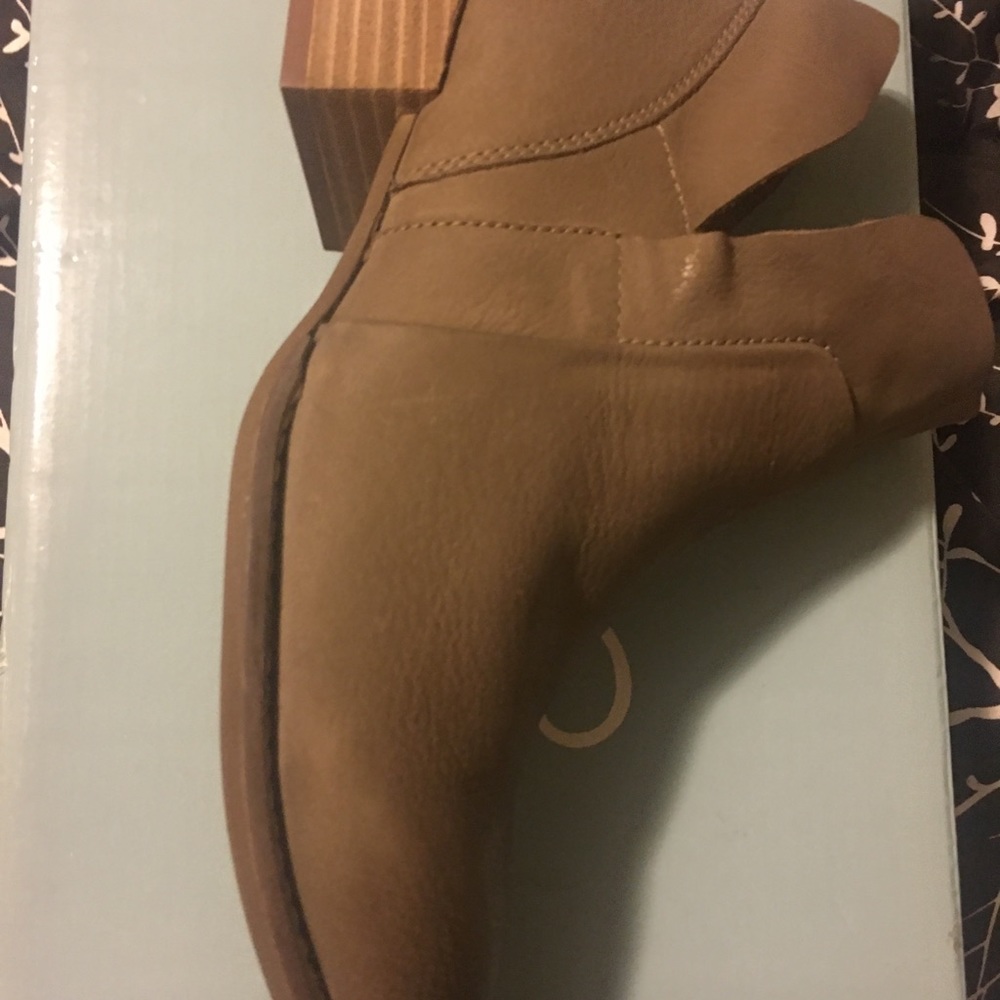 Perfect booties! - Picture 5 of 7